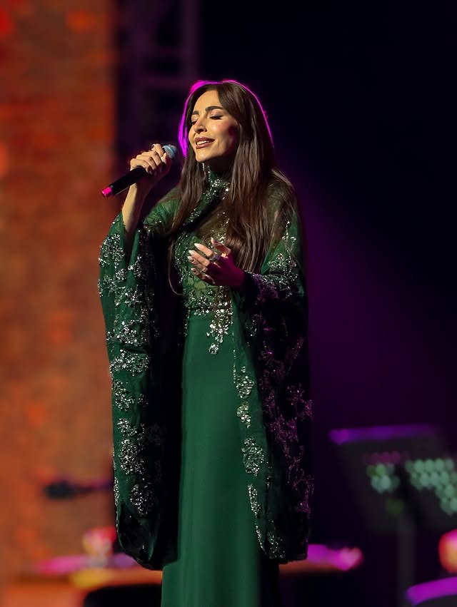 عبير نعمة بإطلالة تراثية