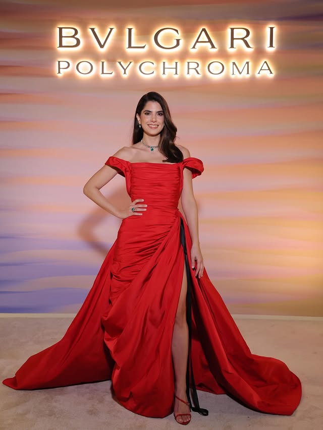 كارمن بصيبص بفستان أحمر فخم