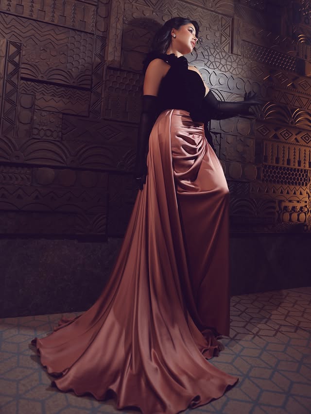 قفازات الأوبرا تعود مع أسيل عمران