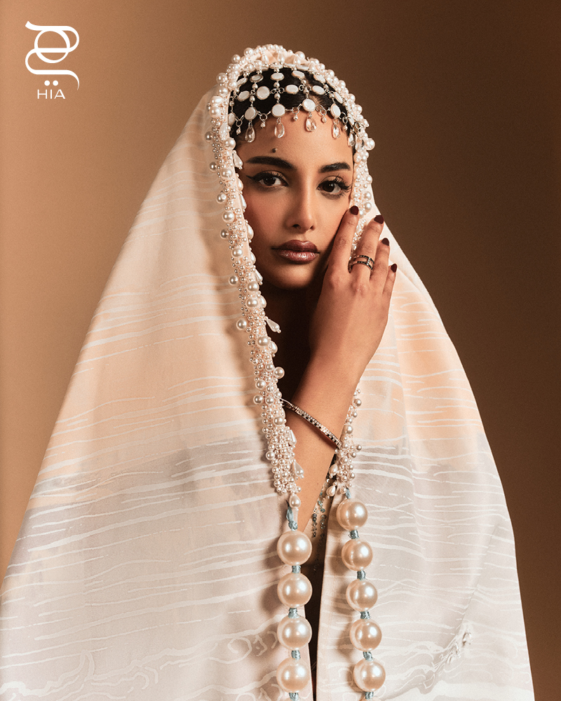 ثوب من وعد العُقيلي WAAD ALOQAILI