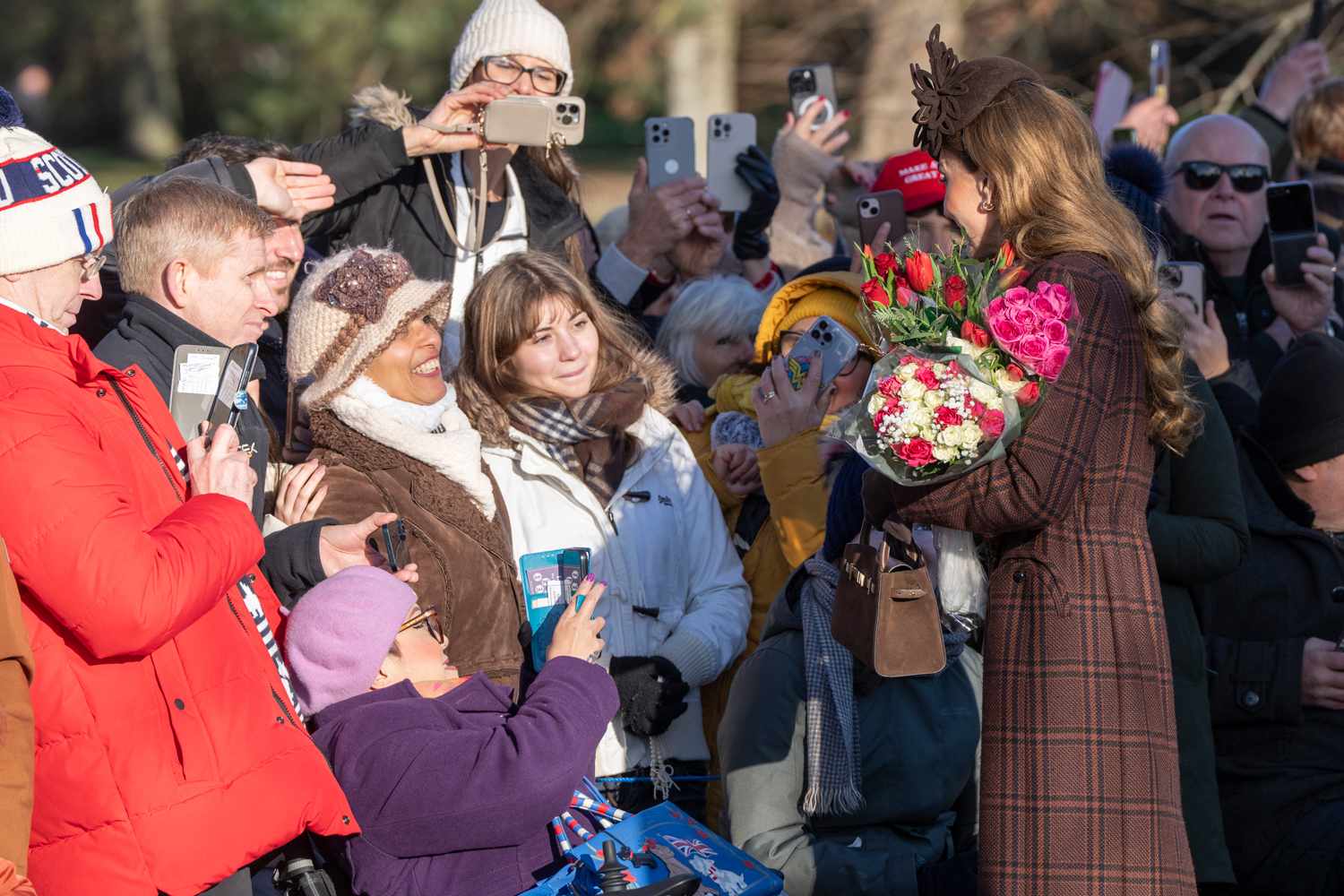 كيت تتحدث إلى الجماهير