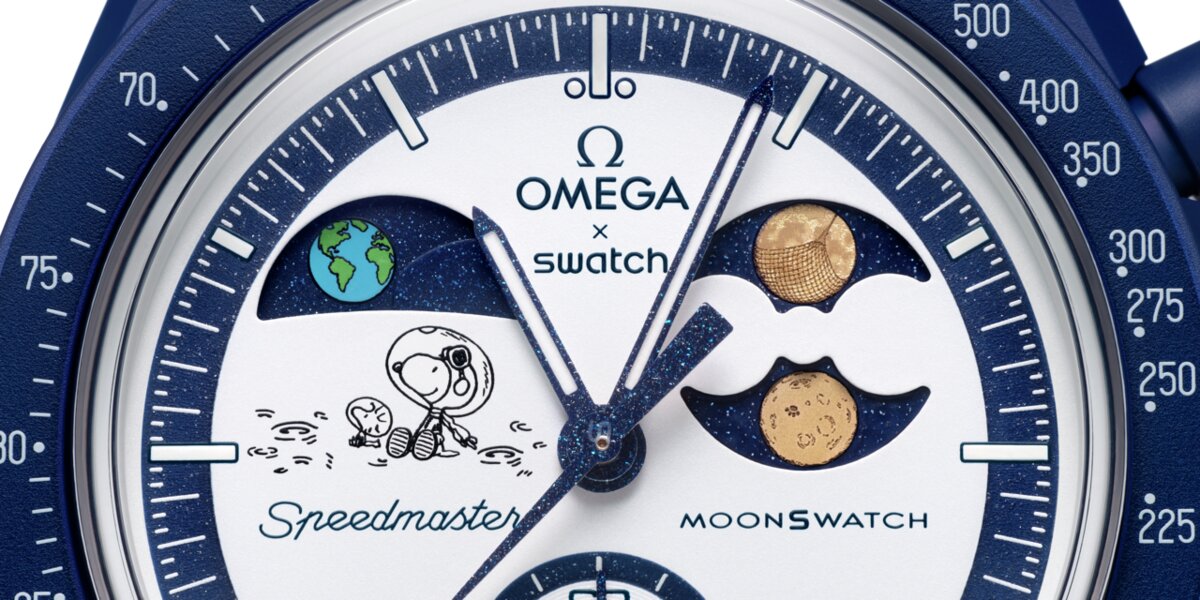 ساعة MISSION TO EARTHPHASE - MOONSHINE GOLD من مجموعة Bioceramic MoonSwatch