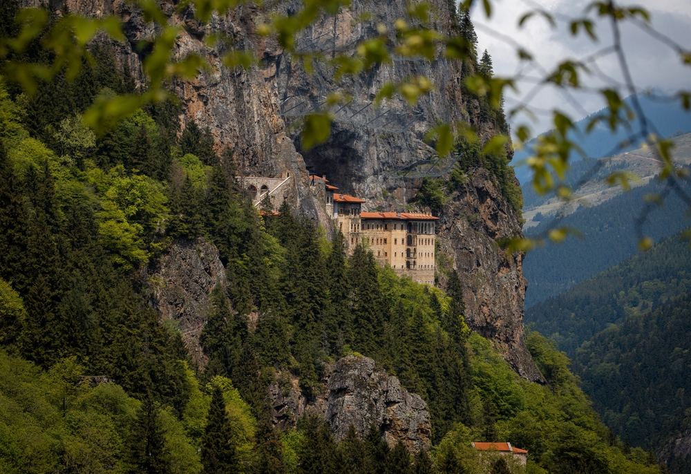 دير سوميلا Sumela Monastery