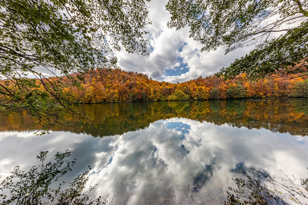 بحيرة أولو جول Uluğöl Tabiat Parkı