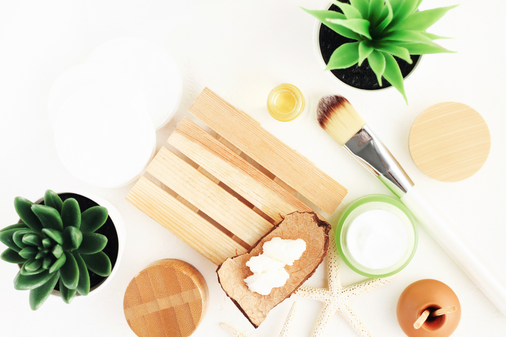 أساسيات وقواعد عند تنظيف البشرة