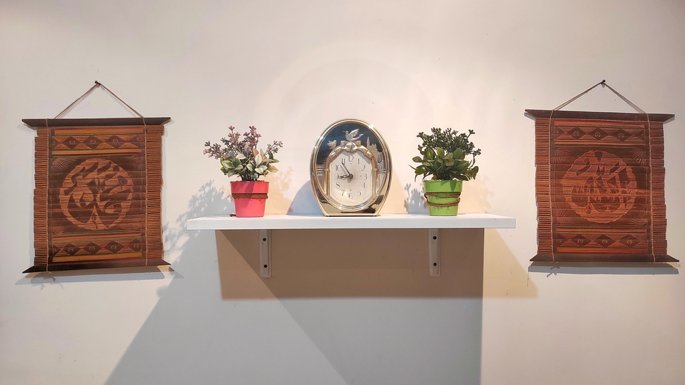 لوحات تبرز الفن الإسلامي والخط العربي