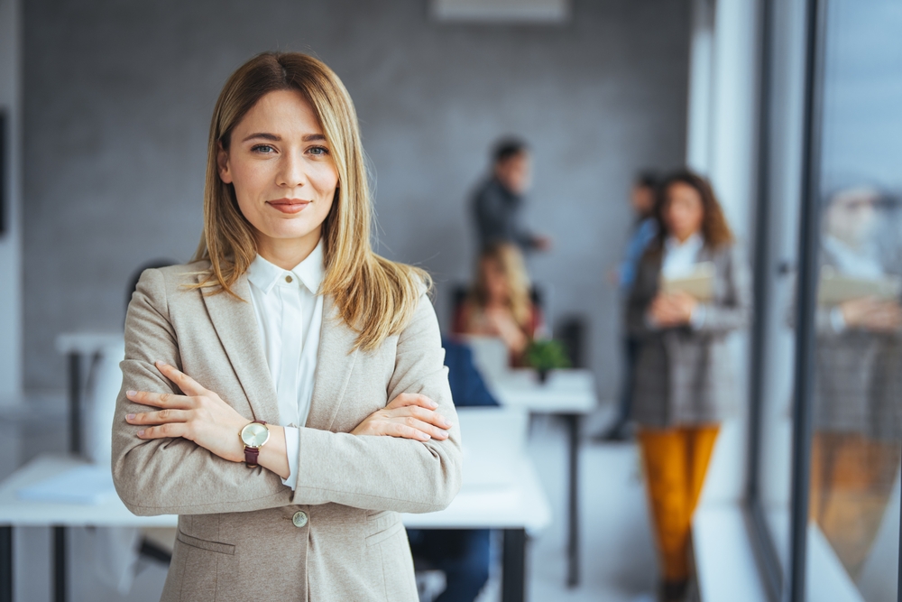 10 خطوات مهمة تساعد المرأة على اتخاذ القرارات الصحيحة