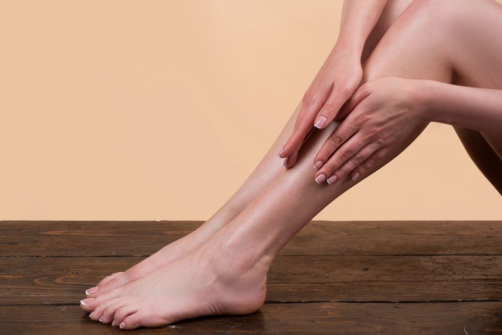 الوصفات الطبيعية لإزالة الشعر الزائد في الجسم بديلًا مؤقتًا