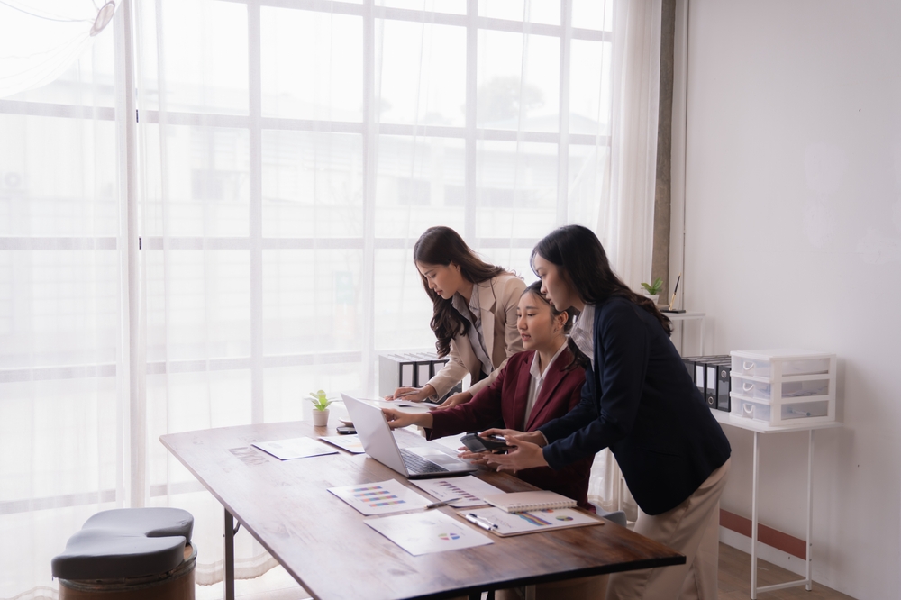 حواجز زجاجية للحماية من الحرائق