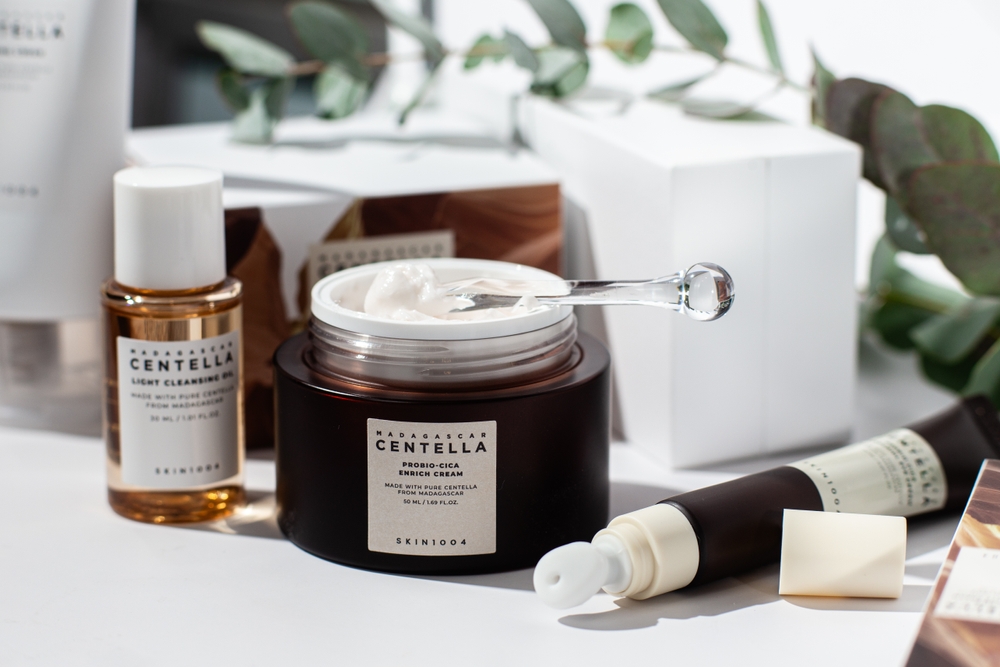 أفضل منتجات العناية الكورية التي أثبتت فعاليتها عالميًا