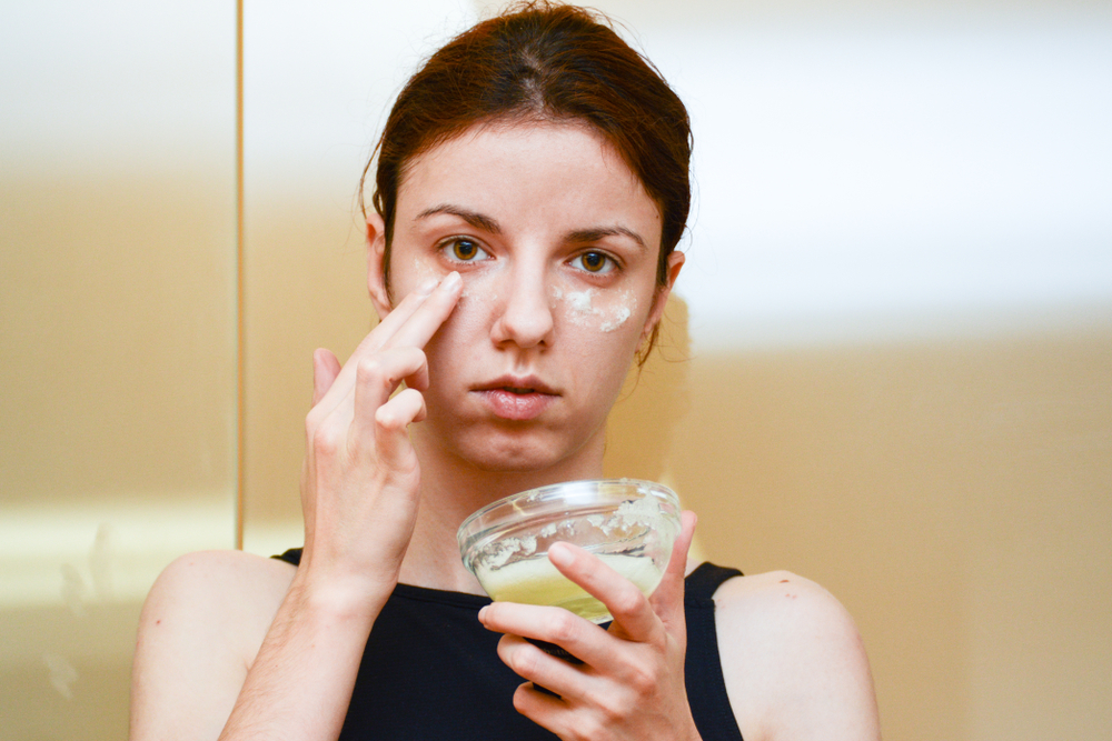 ماسك بياض البيض لشدّ التجاعيد