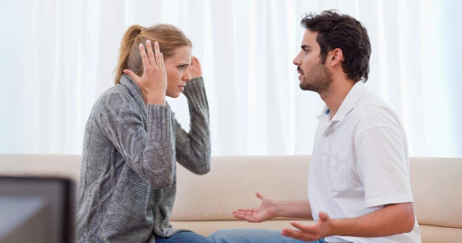 تقدير الذات في العلاقة الزوجية.. 5 محاذير من التنازل أو المساومة