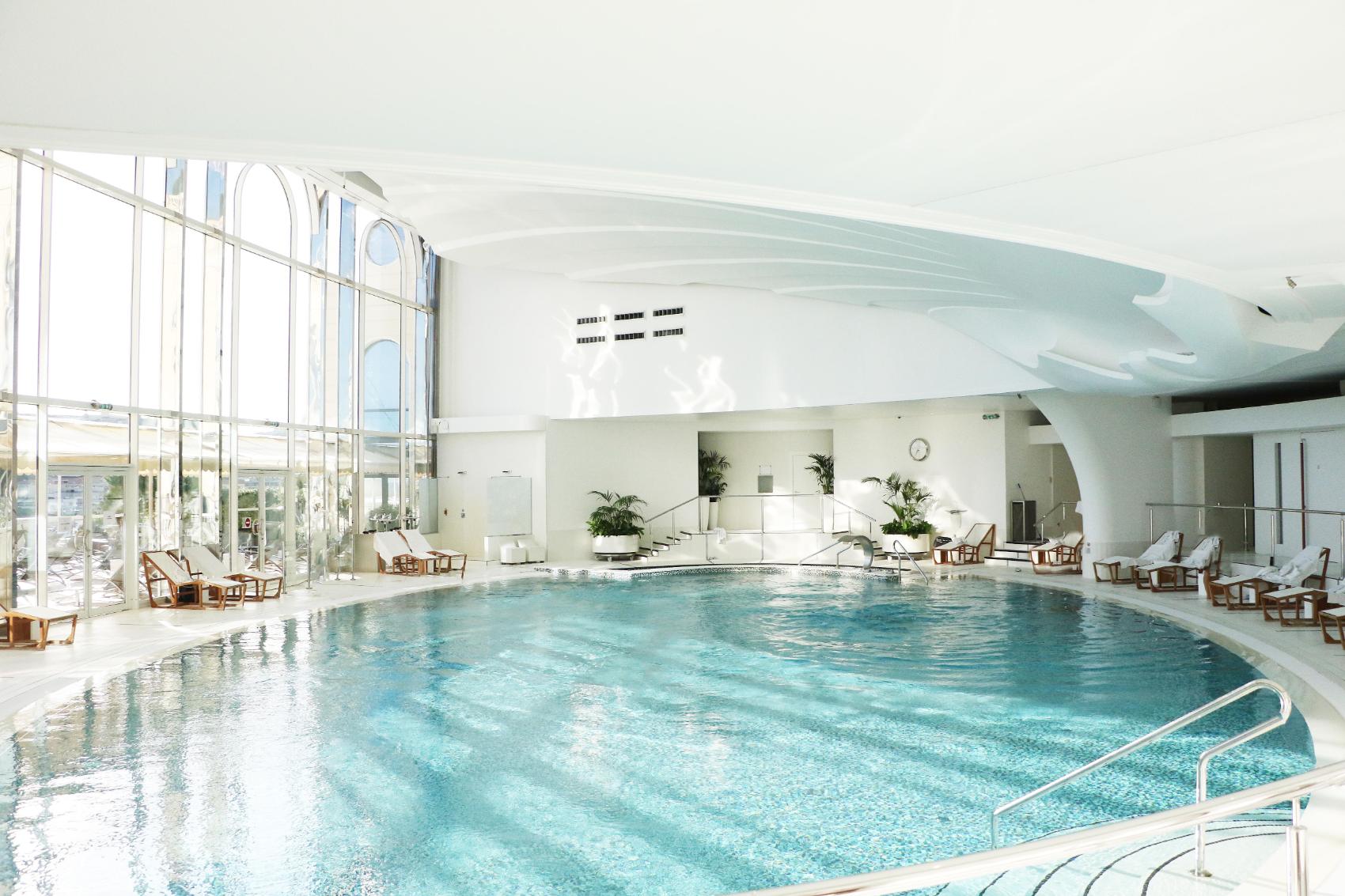 دليلكم إلى Thermes Marins Monte-Carlo.. تجربة العافية الفاخرة في موناكو
