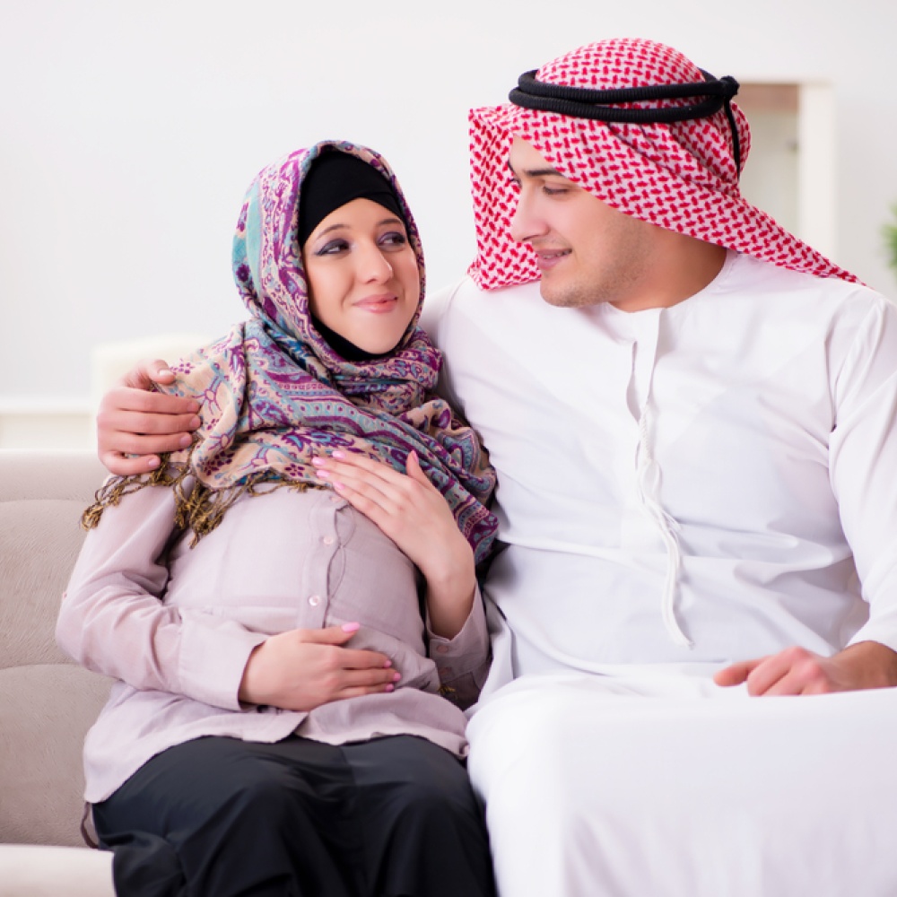 متى تفطر الحامل والمرضع في رمضان؟