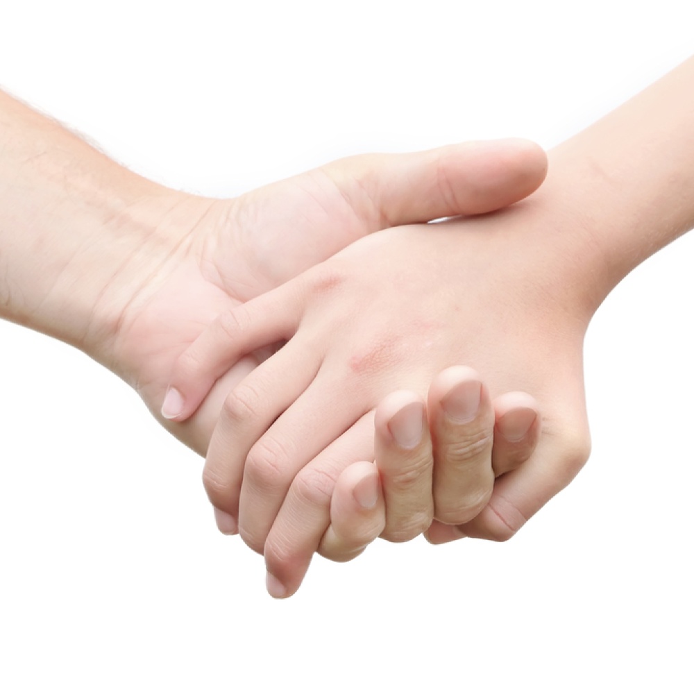 أمسكي بيد من تحبين في الشدَة