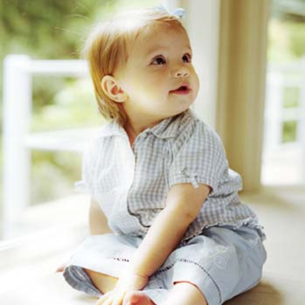 وضع البنزين في عبوة مياه.. فمات طفله بسببها!