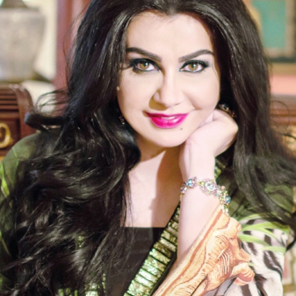 مقالة د.جيهان عبد القادر: هنا الحاضر