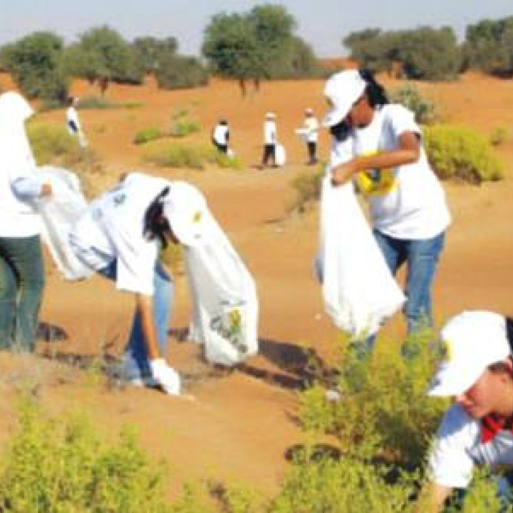 حضور كبير للمرأة الإماراتية في العمل التطوعي