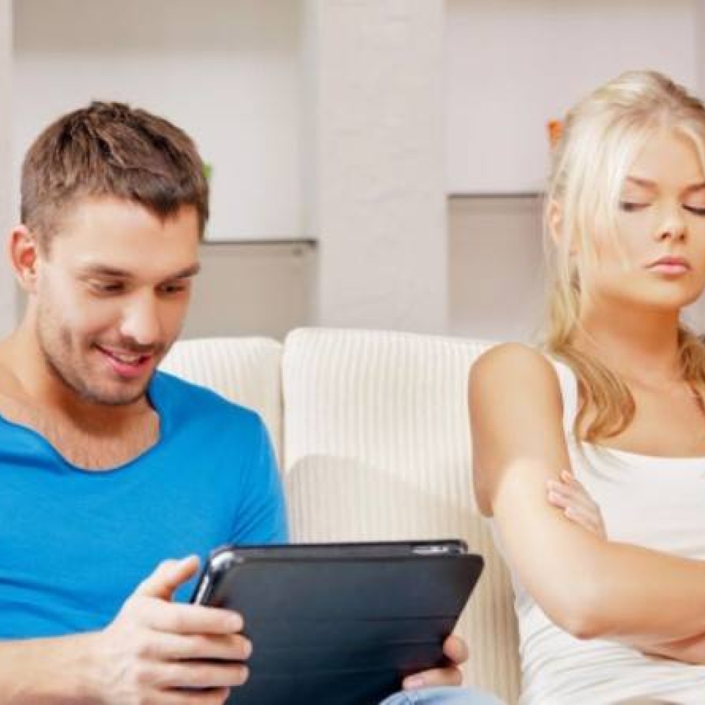 أكثر 6 أمور تثير غيرة الزوجات