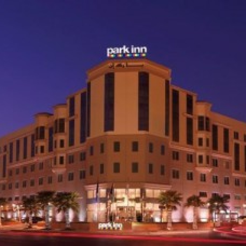 جائزة المفتاح الأخضر لفندق بارك إن باي راديسون مسقط 