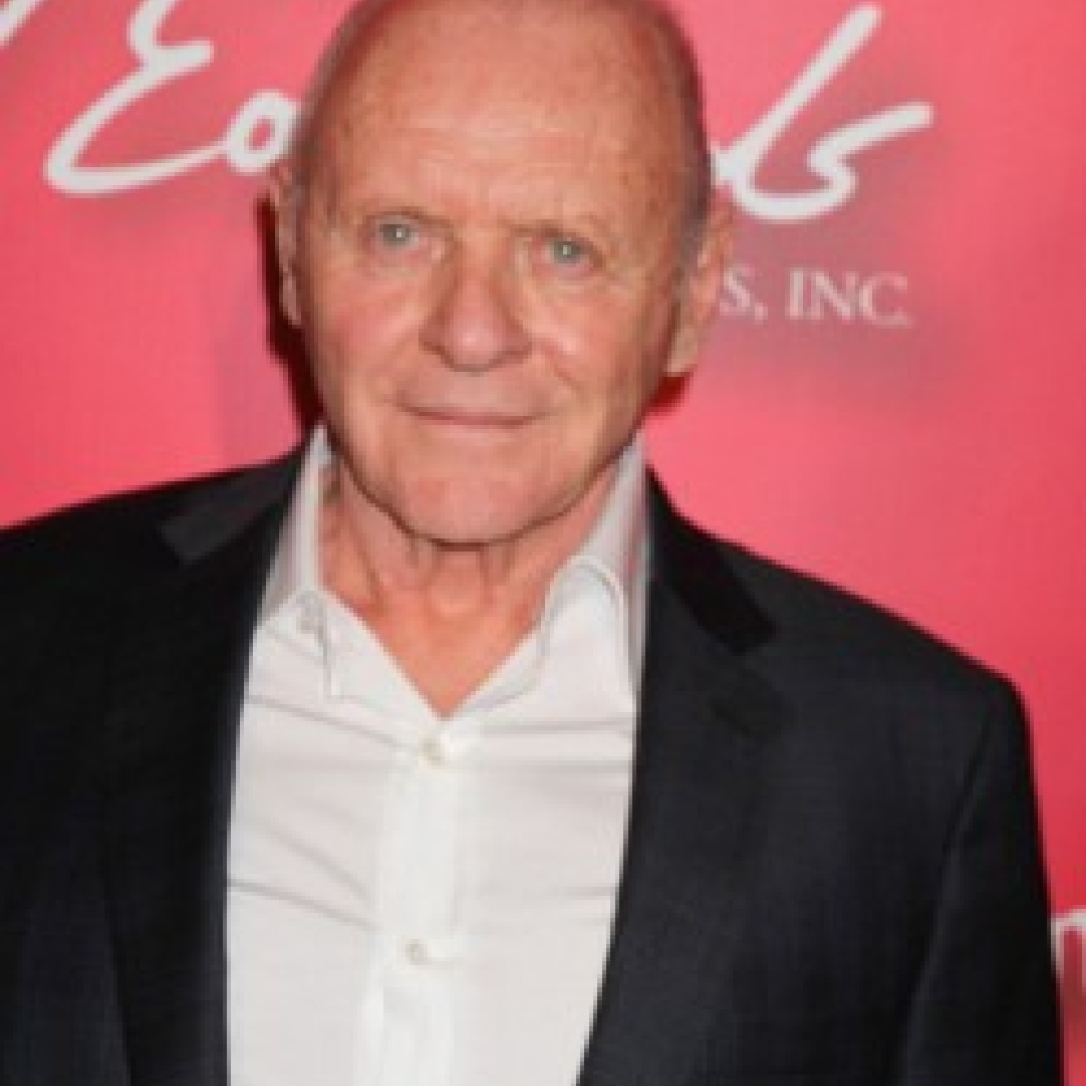 هوبكنز قد ينضم للجزء الثاني من فيلم ريد 