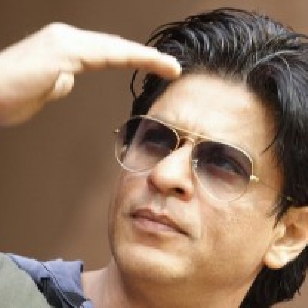 محكمة هندية تستدعي النجم شاروخان  