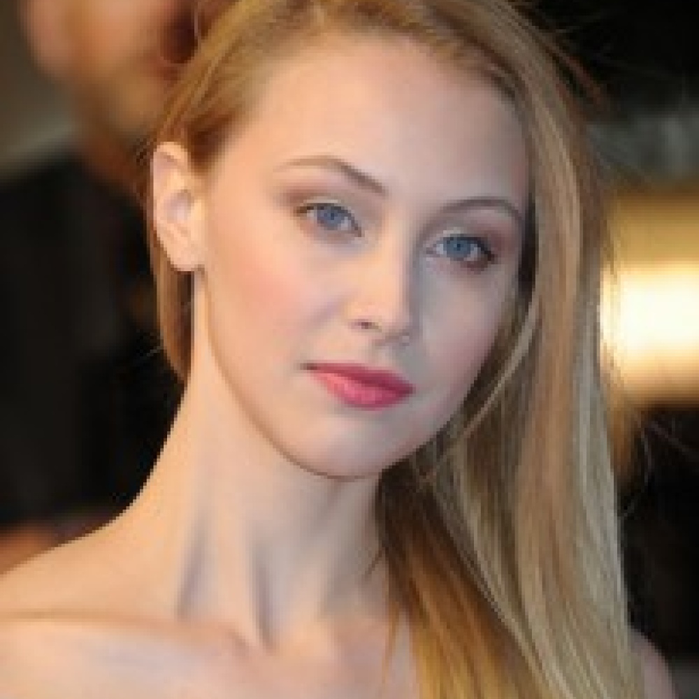 ماكياج سارة غادون من Dior  