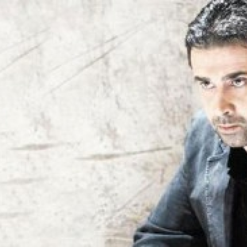 كريم عبد العزيز في كتاب حياته