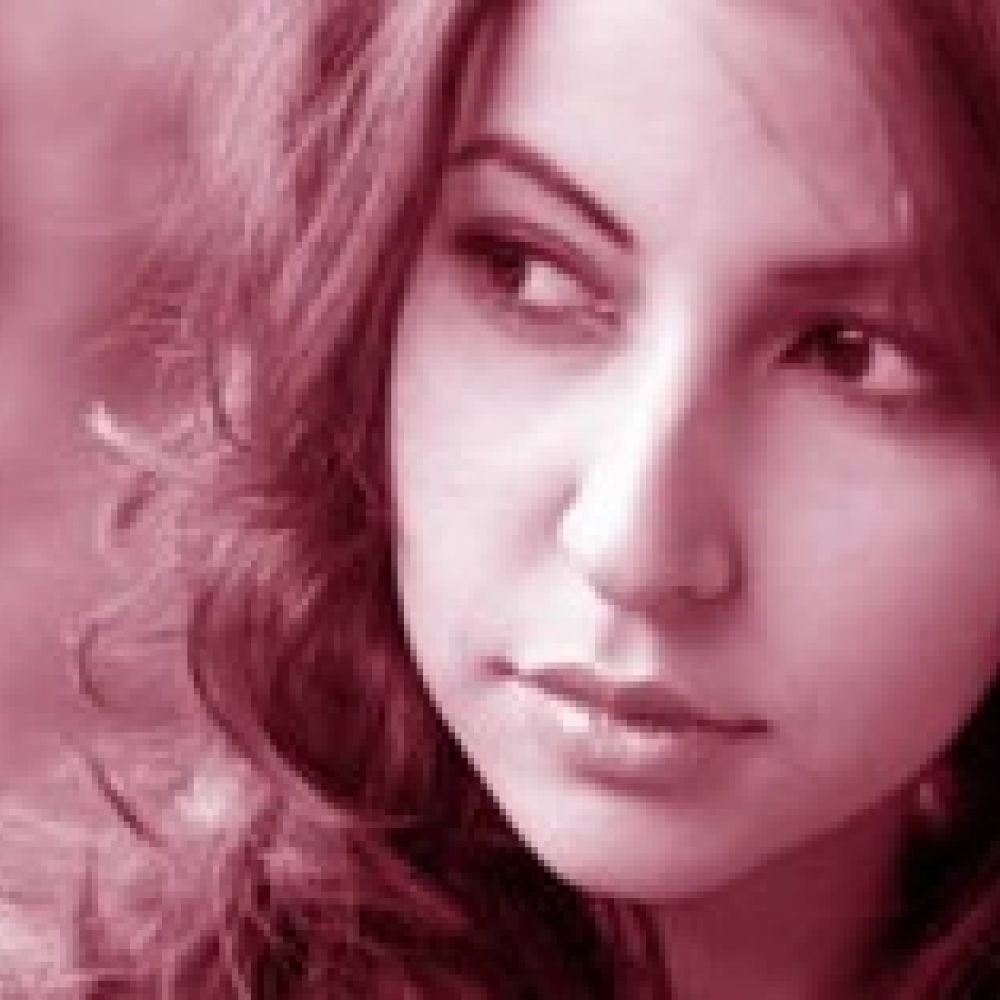 علياء عساف: سعيدة بـ تحية كاريوكا   