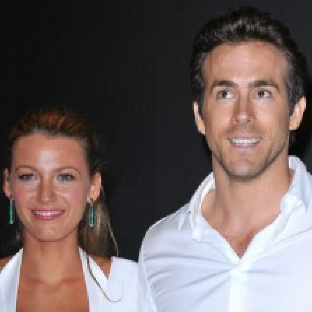  لبليك ليفلي وريان رينولد