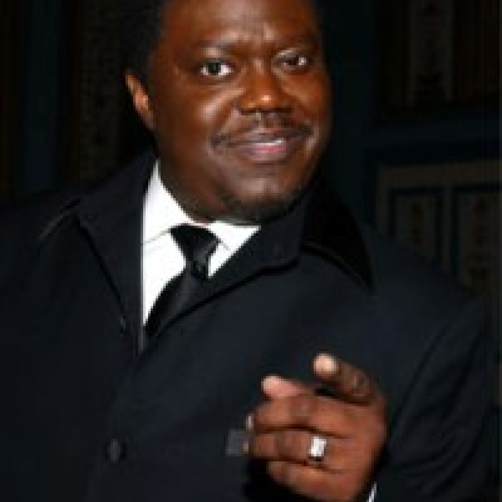 ولد في مثل هذا اليوم من المشاهير وحظك مع الأبراج