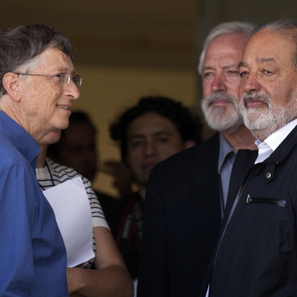  Carlos Slim and Bill Gates