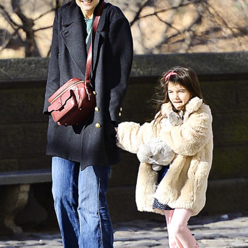  ابنتها Suri Cruise