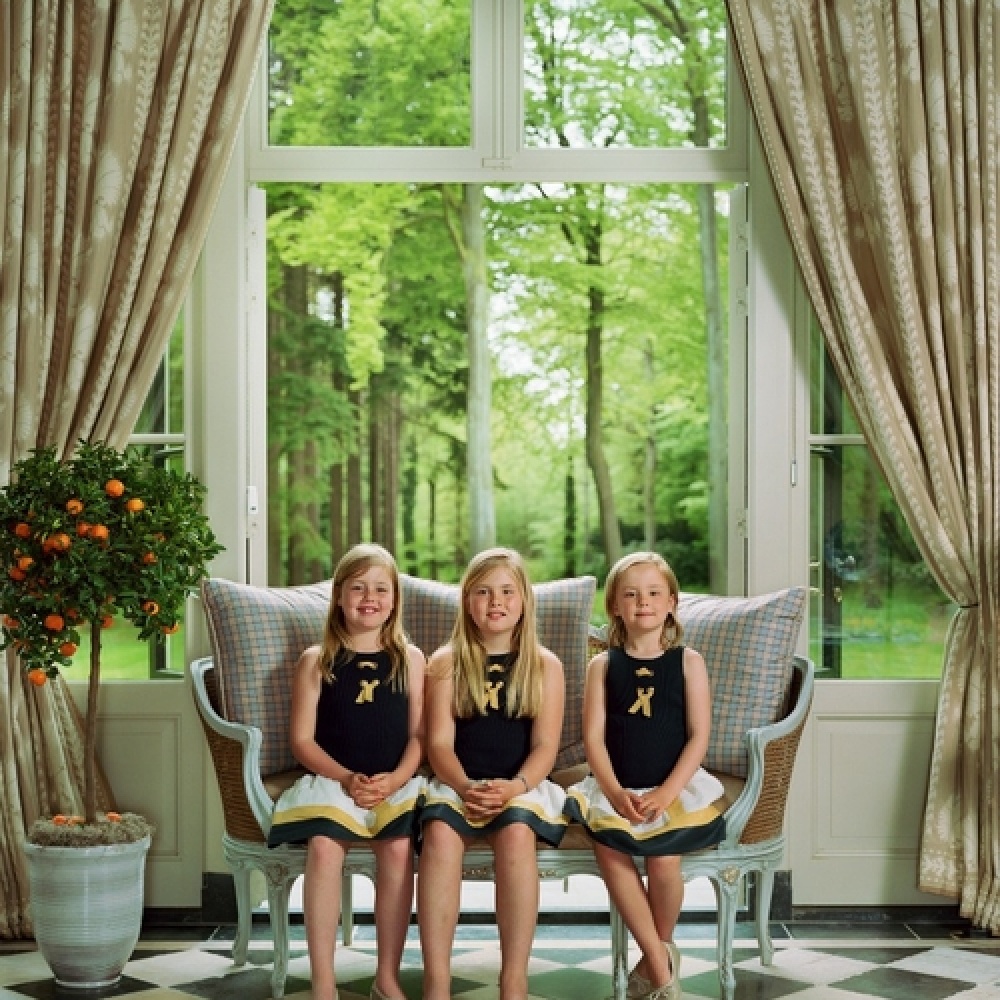 أحدث صورة لبنات الملك ويليام والملكة ماكسيما