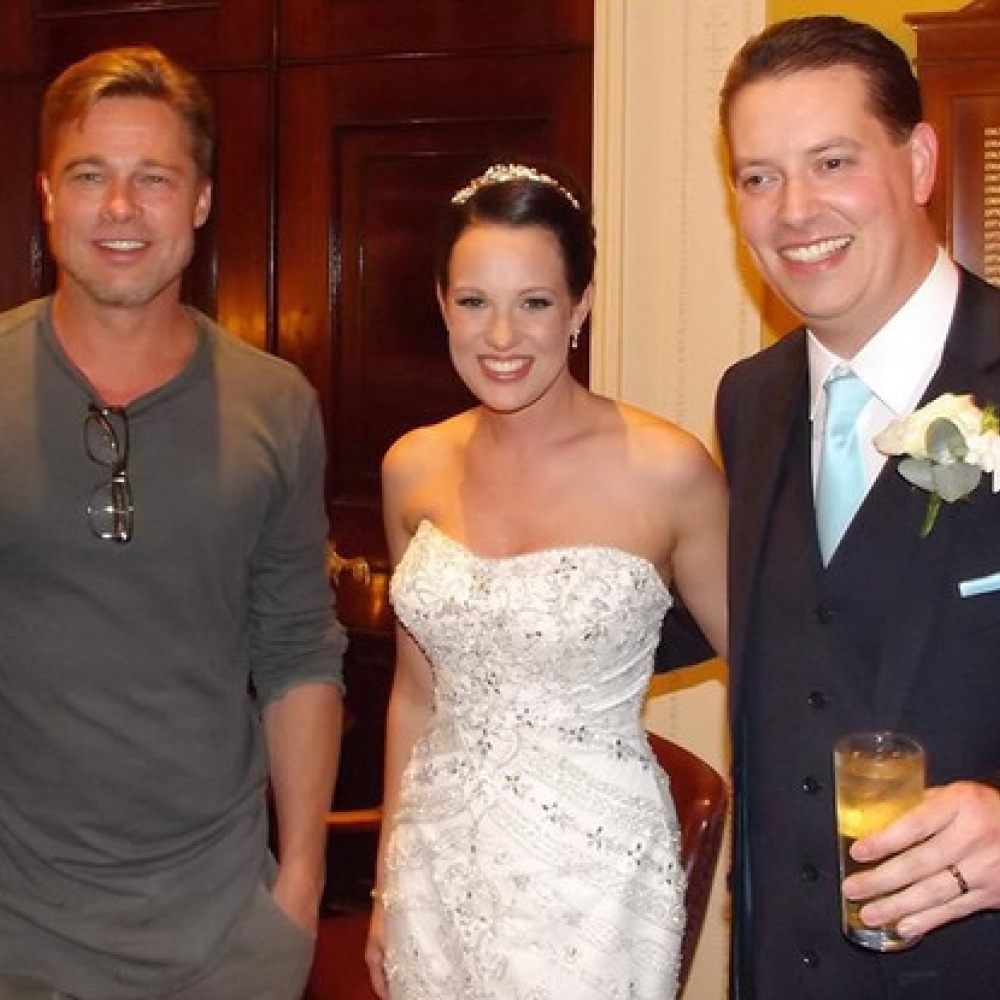 حلم عروس بريطانية يتحقق بوجود براد بيت