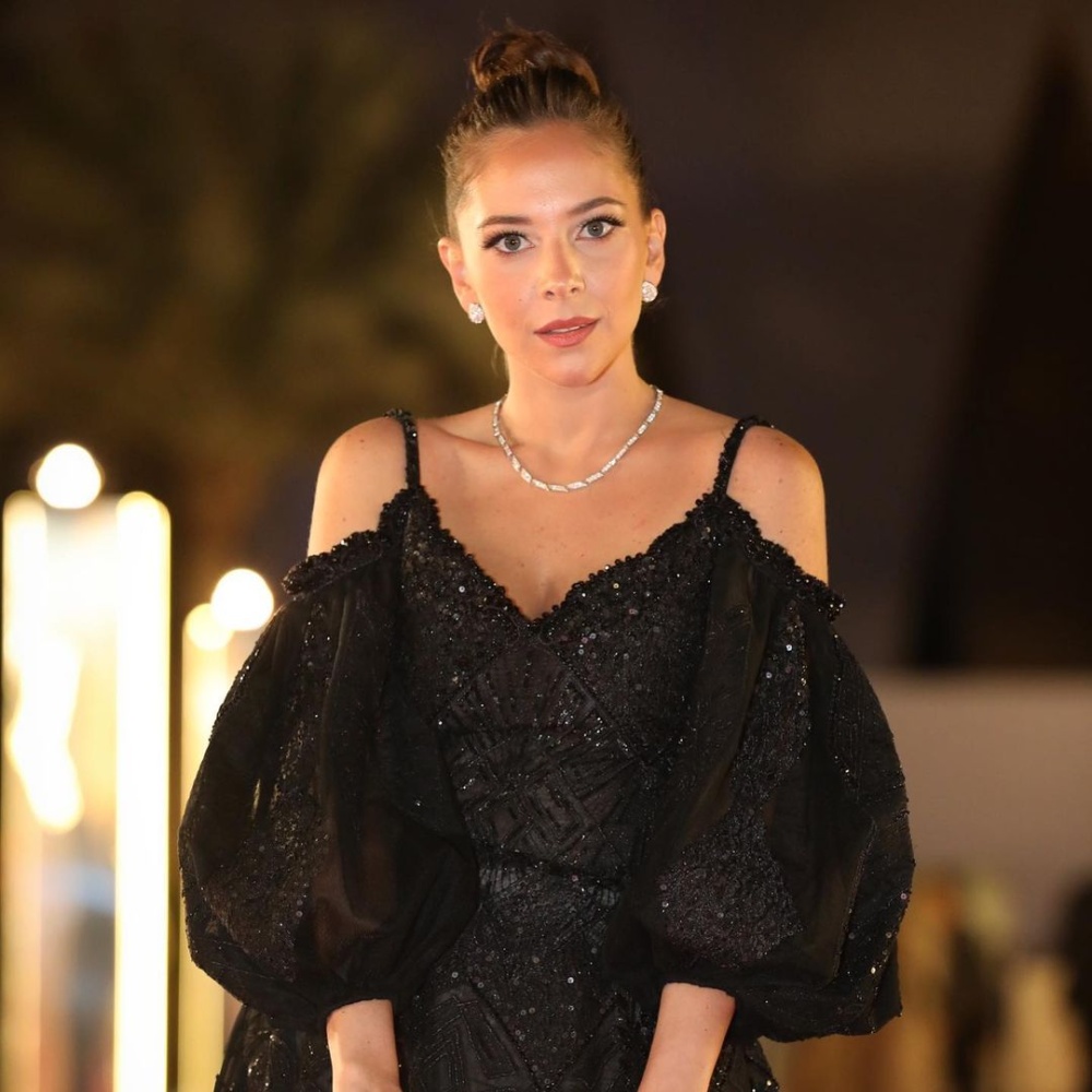 فاطمة البنوي 