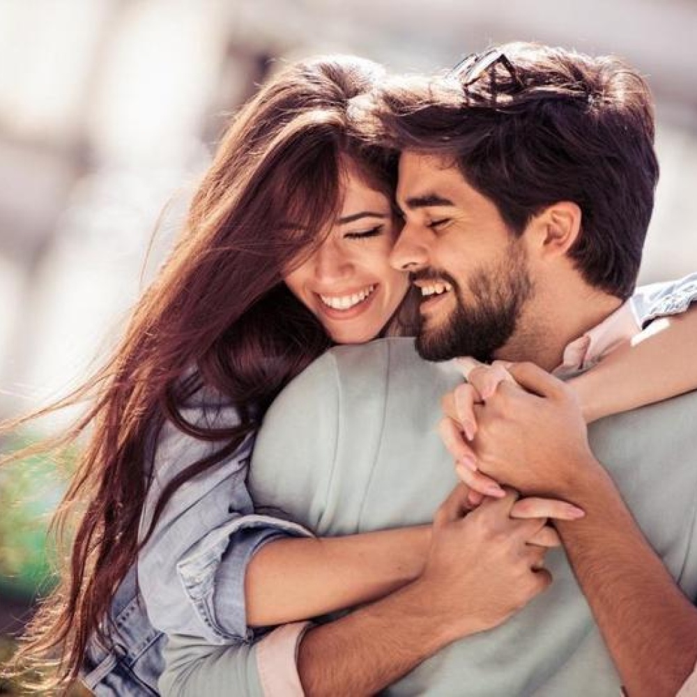أجمل صفات الرجل التي تأسر قلب أنثاه للأبد