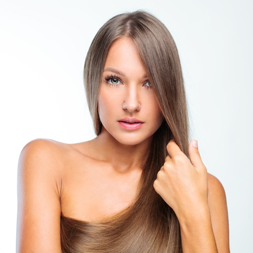 5 خلطات طبيعية بديلة عن الكيراتين لتنعيم الشعر