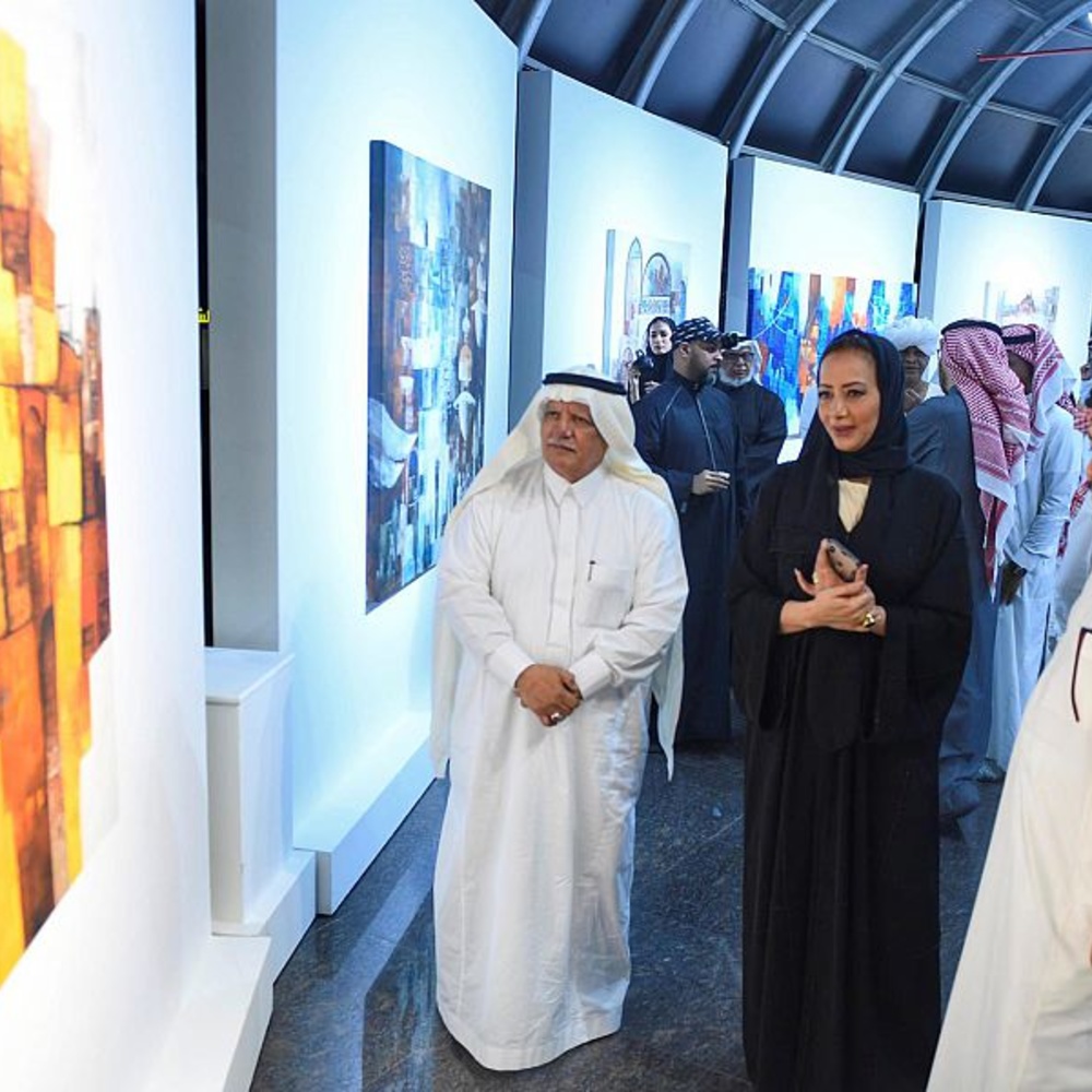 الفنانة السعودية "أمل فلمبان" تشارك في أول معرض فن تشكيلي بتقنية الـ NFT الرقمية