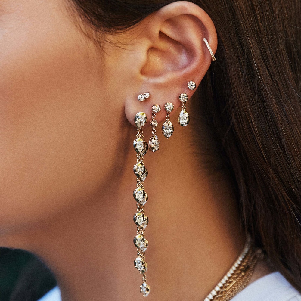 أقراط SOPHIA DIAMOND TEARDROP من Jacquie Aiche