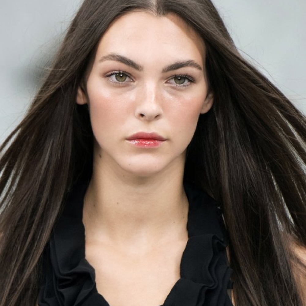 أفضل كريمات طبيعية للشعر الخشن إستعداداً باليوم الوطني الإماراتي