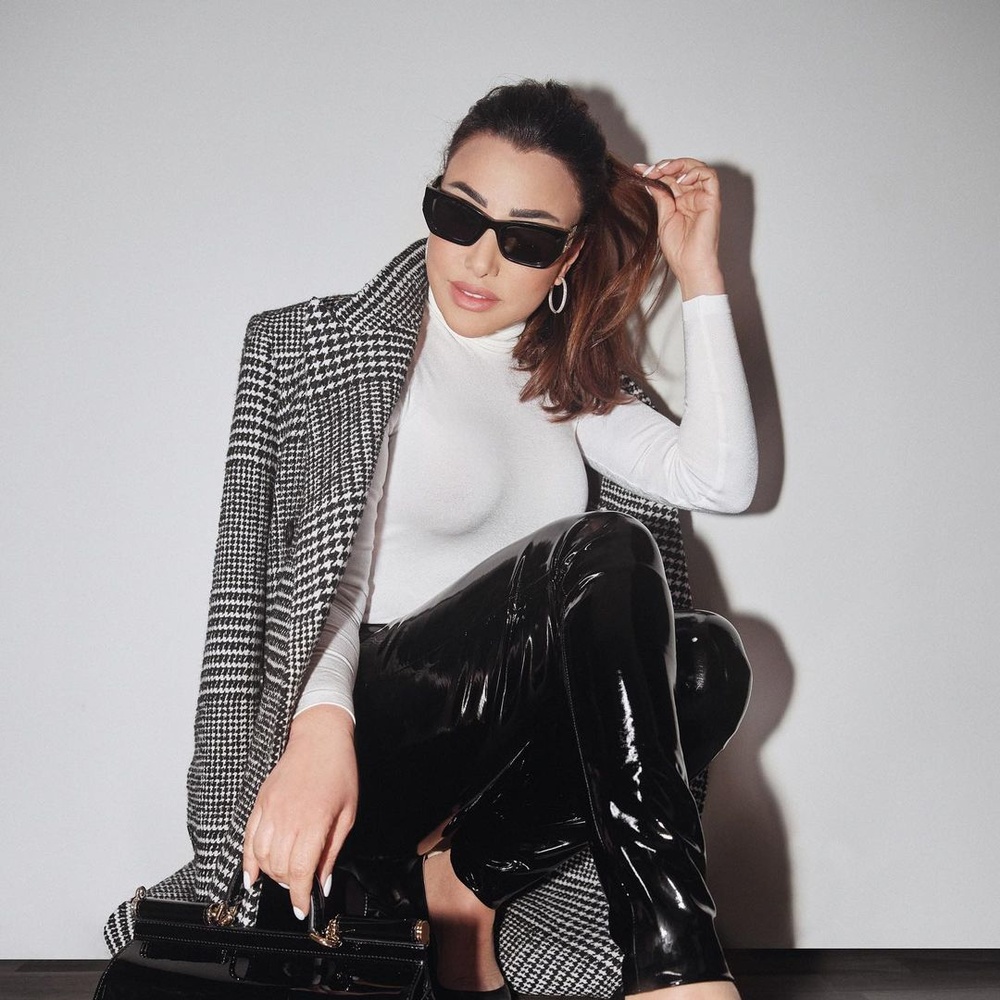 اختيارات أنيقة وكاجوال لـ نجوى كرم بعيدا عن اطلالات الفساتين ..استلهمي أسلوبها