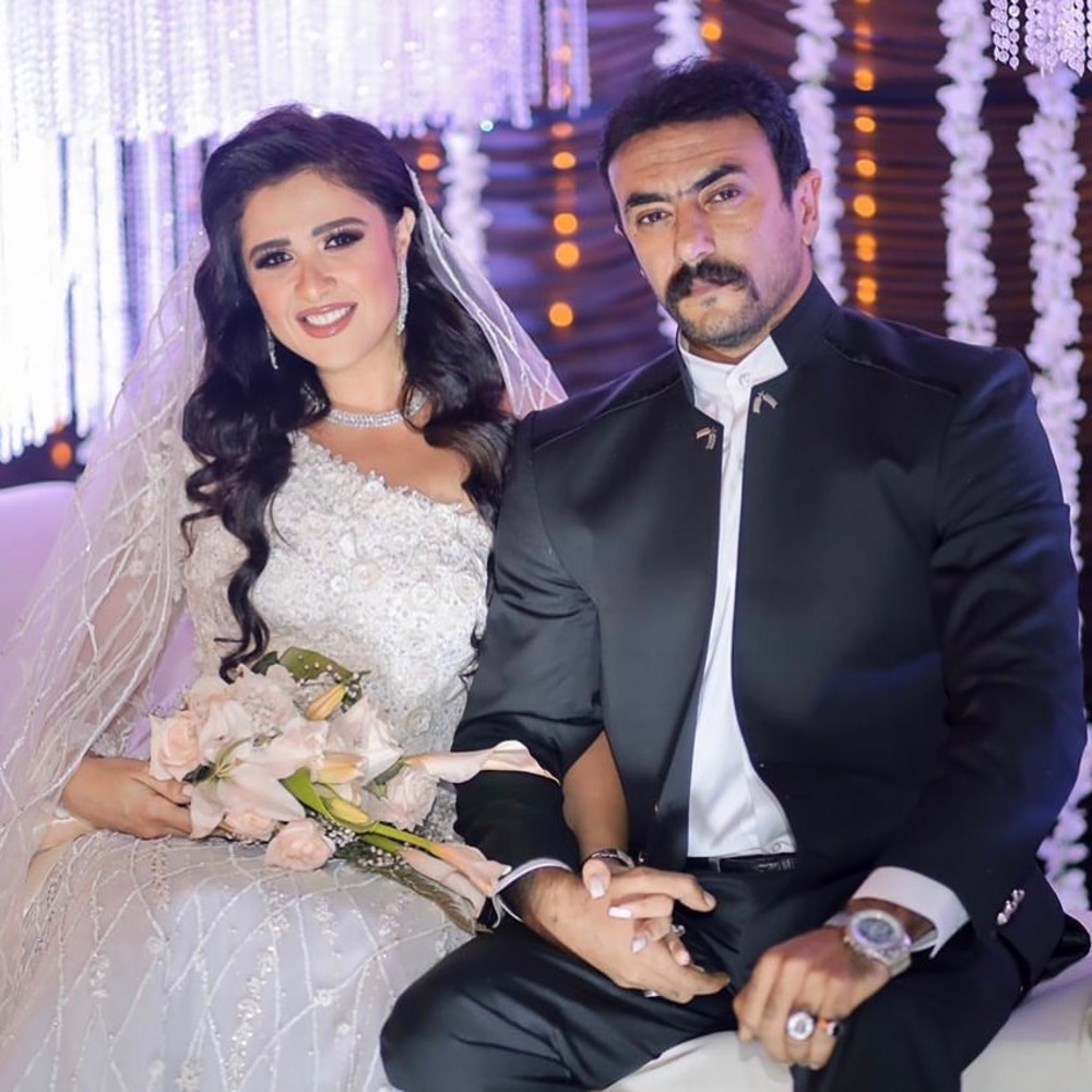 أحمد العوضي وياسمين عبدالعزيز