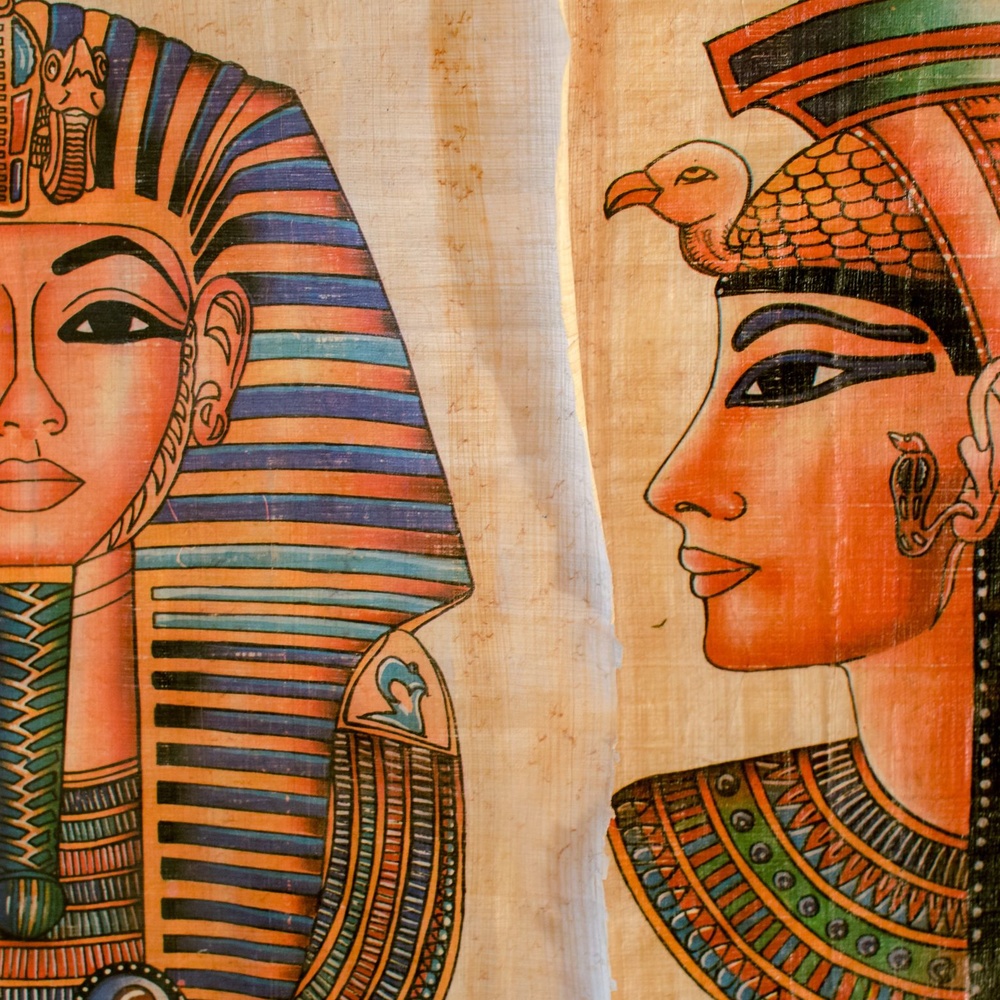 يرتبط اسم كليوباترا بحجر الملاكيت