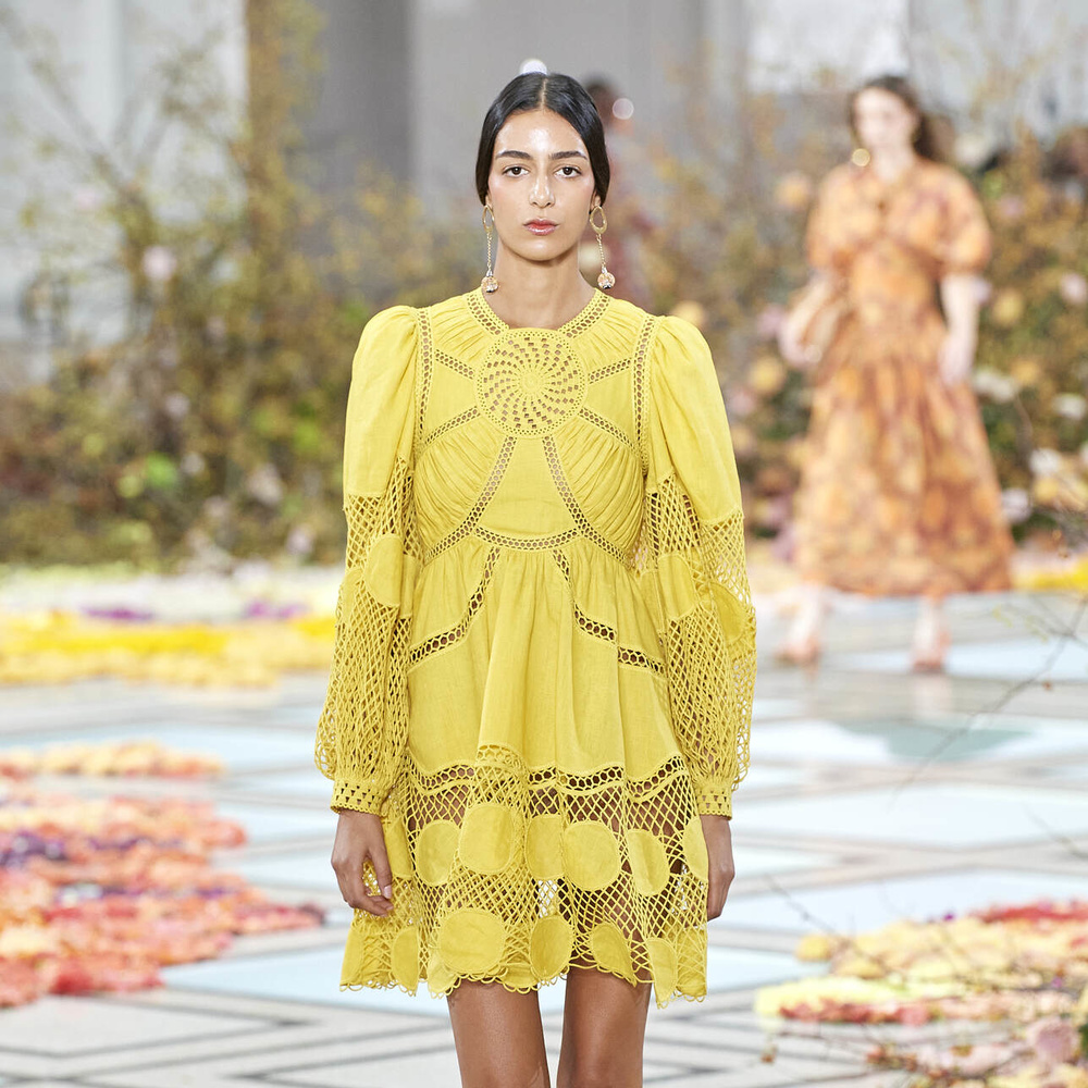 حضّري خزانتك للربيع بتصاميم الكروشيه المشرقة