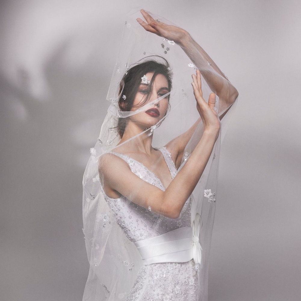 فستان زفاف للمصمم رامي العلي من أسبوع نيويورك العرائسي