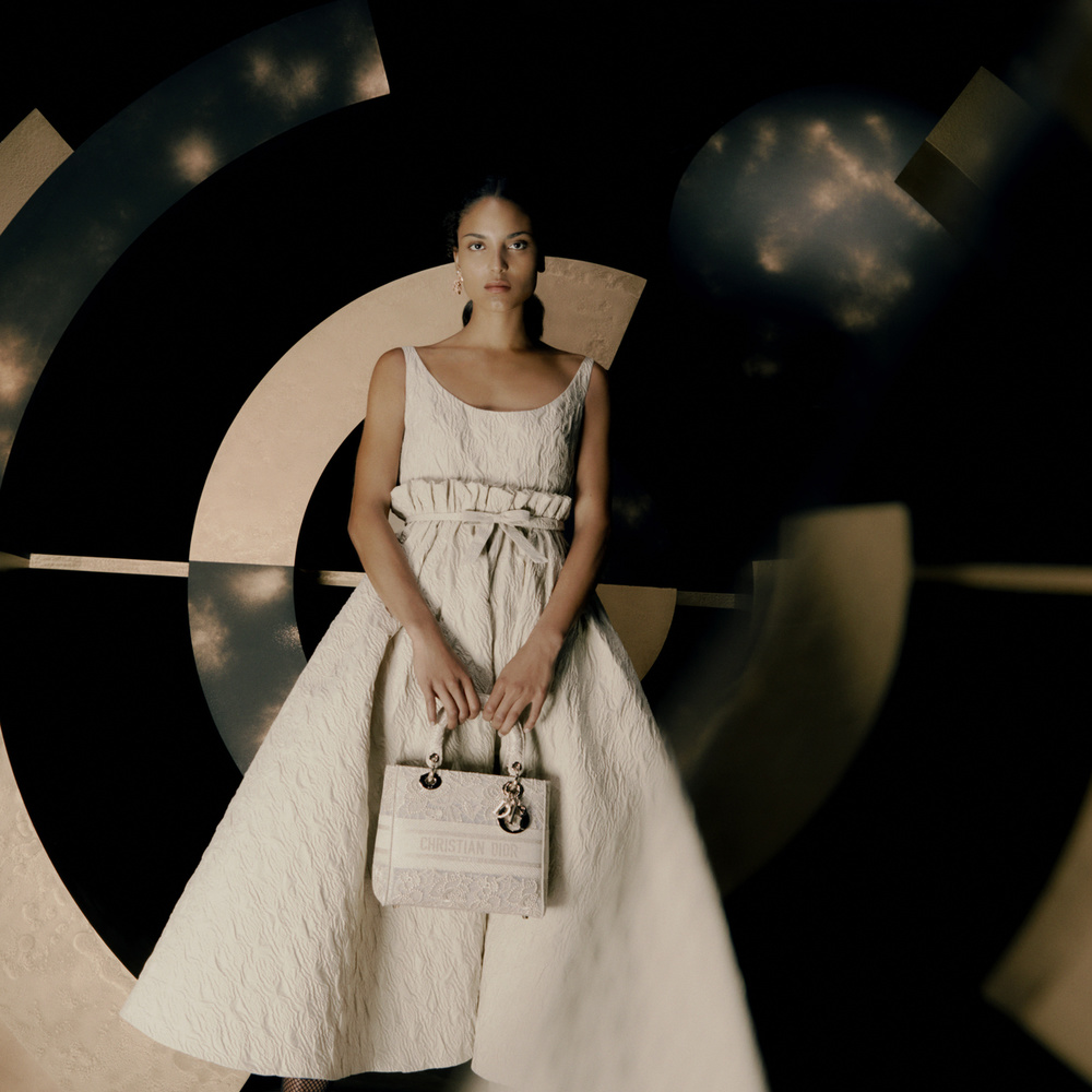 تصاميم أيقونية من مجموعة Dior Or