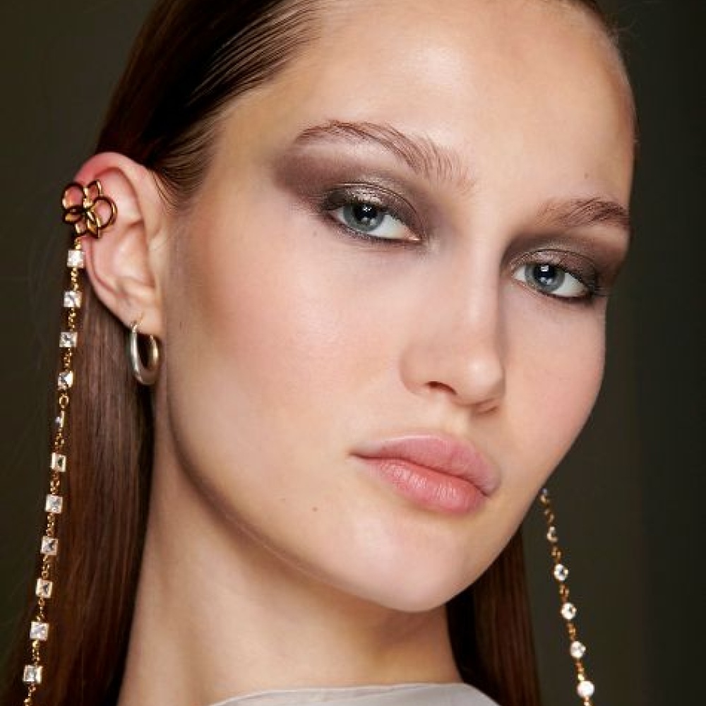 أخطاء مكياج شائعة تجعلك تتقدّمين في السن