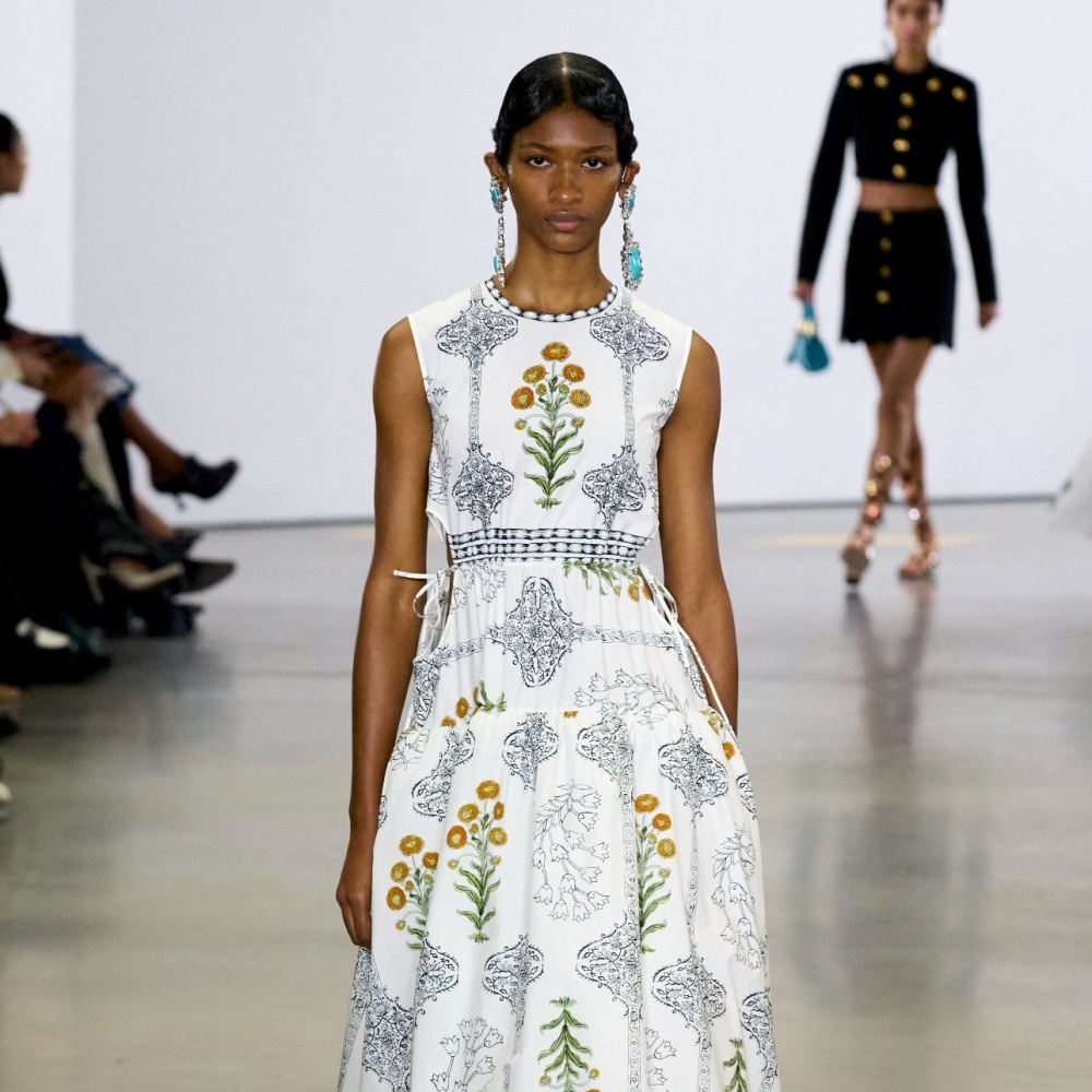 فوائد الاستثمار في فساتين العيد عالية الجودة والتي يمكن ارتداؤها في مناسبات متعددة