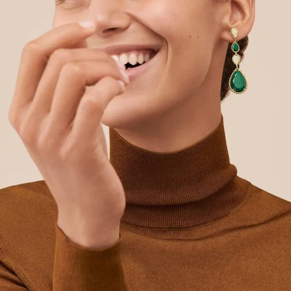 احتفلي بأيام عيد الفطر 2023 بالأقراط الملونة والقفاطين الخضراء